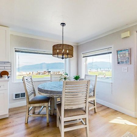 Erikson Beach House Bow Luaran gambar